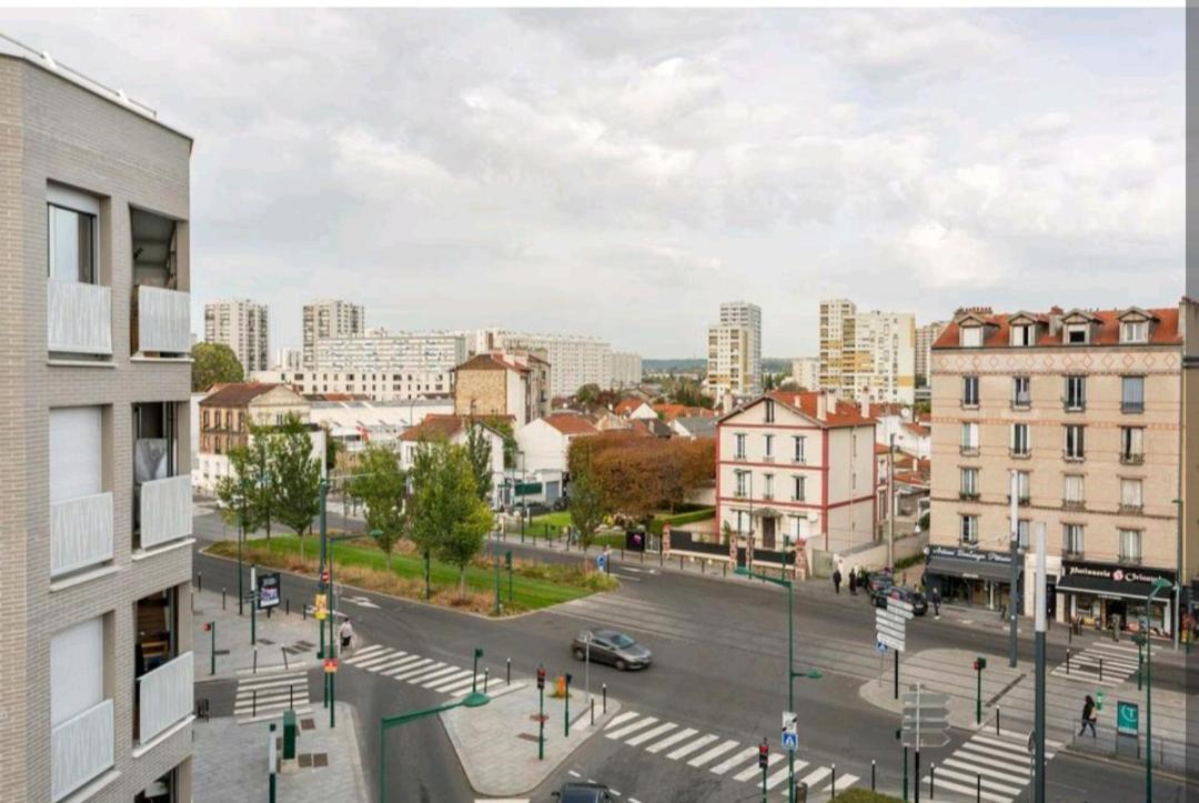 Appartement Au Bord De Seine Épinay-sur-Seine Exterior foto